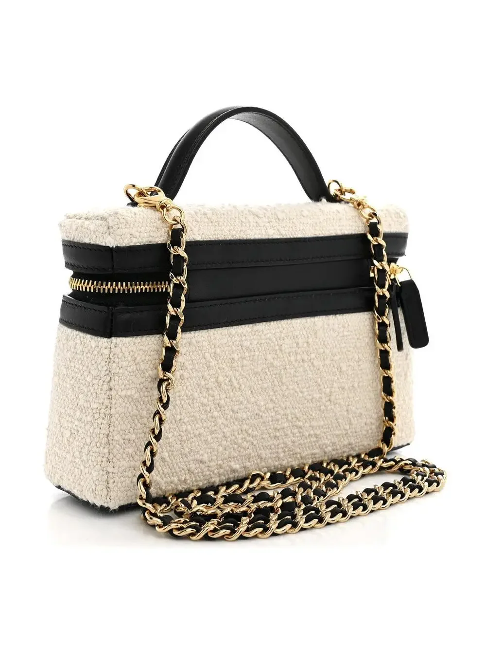 CHANEL introducing boucle